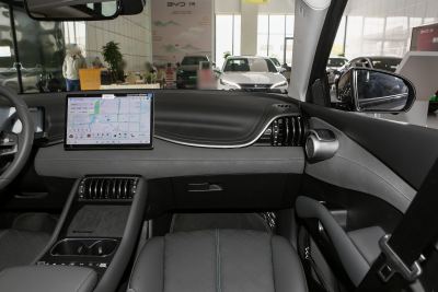 2025款 智驾版 430KM 超越型-内饰-图片-有驾 2025款 智驾版 430KM 超越型-内饰-图片-有驾