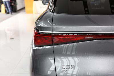 2025款 智驾版 430KM 超越型-外观-图片-有驾