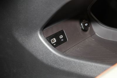 2025款 EcoBoost 170 尊领型-内饰-图片-有驾