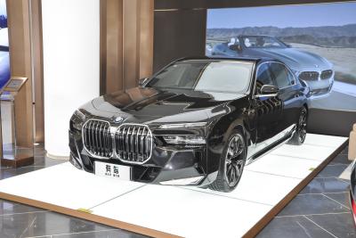 2023款 xDrive60L M运动套装-外观-图片-有驾