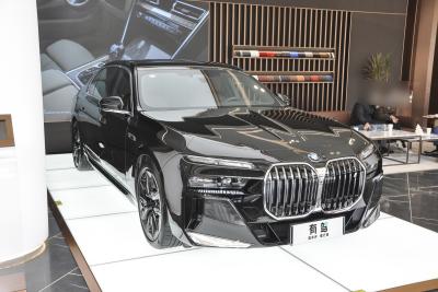 2023款 xDrive60L M运动套装-外观-图片-有驾