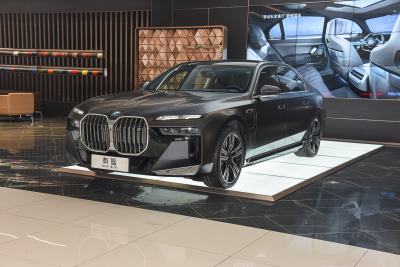 2023款 xDrive60L M运动套装-外观-图片-有驾