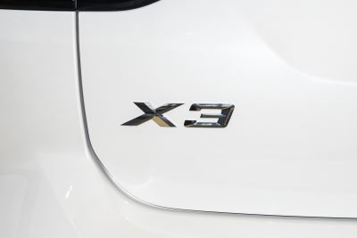 2022款 改款 xDrive30i 领先型 M曜夜套装-外观-图片-有驾