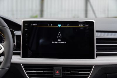 2025款 330TSI 自动两驱R-Line龙耀版-内饰-图片-有驾