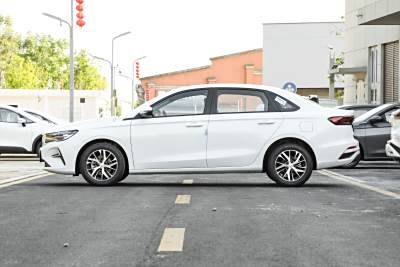 2026款 第4代 400万纪念款 1.5L 手动超越型-外观-图片-有驾