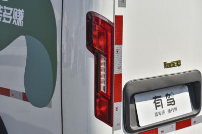 2024款 V8探索版 宁德时代-外观-图片-有驾