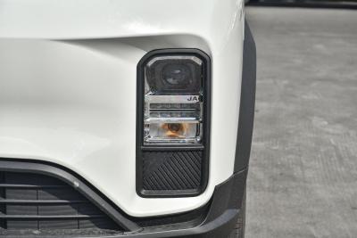2024款 V8探索版 宁德时代-外观-图片-有驾