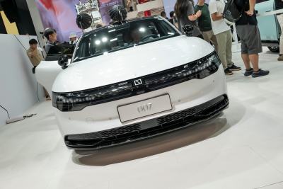 2025款 长续航四驱智驾版 100kWh-外观-图片-有驾