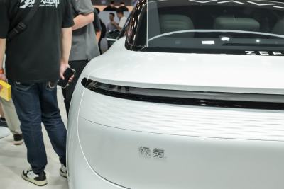 2025款 长续航四驱智驾版 100kWh-外观-图片-有驾