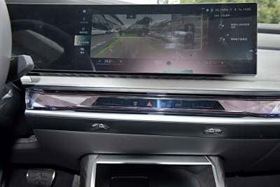 2023款 740Li 尊享型 M运动套装-内饰-图片-有驾