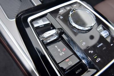 2023款 740Li 尊享型 M运动套装-内饰-图片-有驾