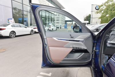 2023款 740Li 尊享型 M运动套装-内饰-图片-有驾