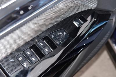 2023款 740Li 尊享型 M运动套装-内饰-图片-有驾
