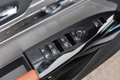 2023款 740Li 尊享型 M运动套装-内饰-图片-有驾
