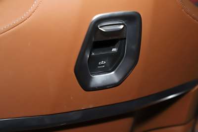 2023款 740Li 尊享型 M运动套装-内饰-图片-有驾
