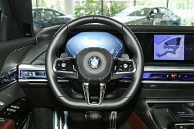 2023款 740Li 尊享型 M运动套装-内饰-图片-有驾