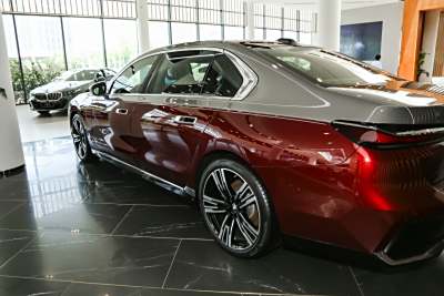 2023款 740Li 尊享型 M运动套装-外观-图片-有驾