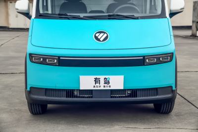 2025款 专业物流短轴前驱 爱易科41.86kWh 智远版 平顶单胎 2座-外观-图片-有驾