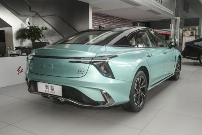 2025款 2.0T 致美版-外观-图片-有驾