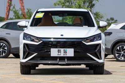 2025款 1.5L 自动尊贵型-外观-图片-有驾