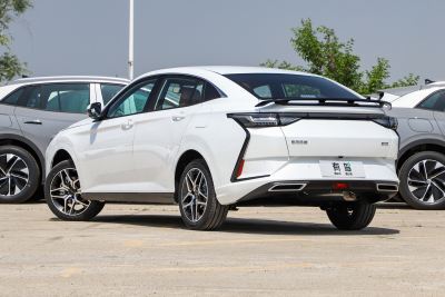 2025款 1.5L 自动尊贵型-外观-图片-有驾