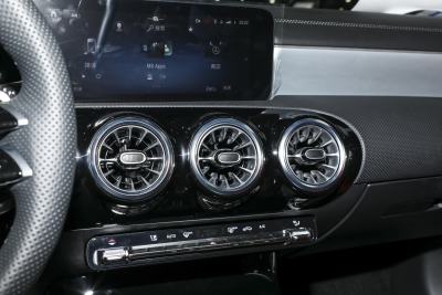 2025款 AMG CLA 35 4MATIC-内饰-图片-有驾