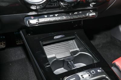 2025款 AMG CLA 35 4MATIC-内饰-图片-有驾