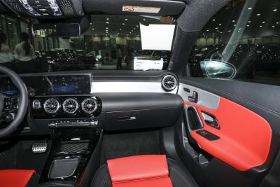 2025款 AMG CLA 35 4MATIC-内饰-图片-有驾