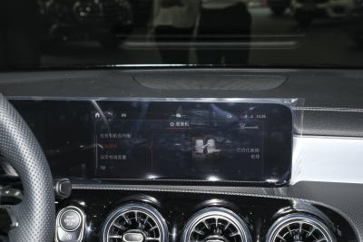 2025款 AMG CLA 35 4MATIC-内饰-图片-有驾