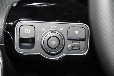 2025款 AMG CLA 35 4MATIC-内饰-图片-有驾