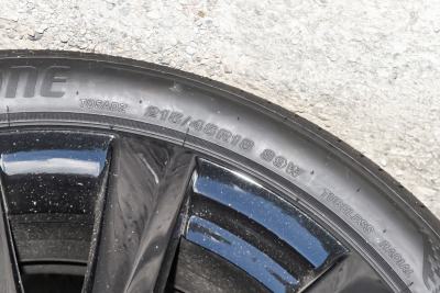 2025款 2.0L 自动质雅版-外观-图片-有驾