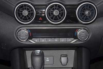 2026款 1.6L CVT悦享版-内饰-图片-有驾 2026款 1.6L CVT悦享版-内饰-图片-有驾