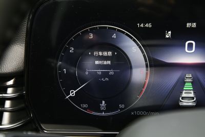 2025款 2.0T 两驱旗享Pro版-内饰-图片-有驾 2025款 2.0T 两驱旗享Pro版-内饰-图片-有驾