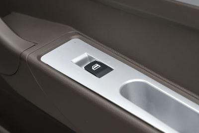 2022款 1.3L高功版精典型-内饰-图片-有驾