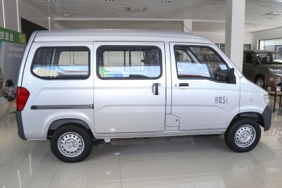 2023款 1.5L 实用型 5/7座-外观-图片-有驾