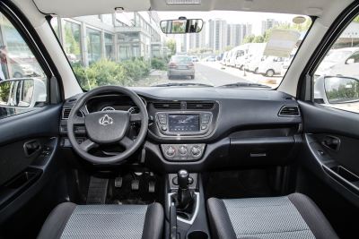 2021款 1.5L欧诺S智享版双蒸空调客车JL473QG-内饰-图片-有驾