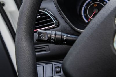 2021款 1.5L欧诺S智享版双蒸空调客车JL473QG-内饰-图片-有驾