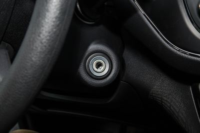 2021款 1.5L欧诺S智享版双蒸空调客车JL473QG-内饰-图片-有驾