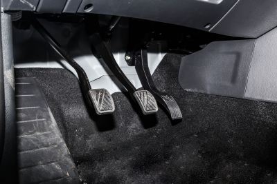 2021款 1.5L欧诺S智享版双蒸空调客车JL473QG-内饰-图片-有驾