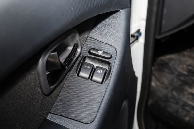 2021款 1.5L欧诺S智享版双蒸空调客车JL473QG-内饰-图片-有驾