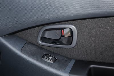 2021款 1.5L欧诺S智享版双蒸空调客车JL473QG-内饰-图片-有驾