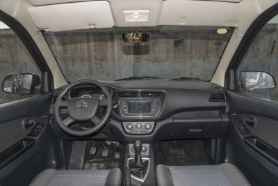 2021款 1.5L欧诺S智享版双蒸空调客车JL473QG-内饰-图片-有驾