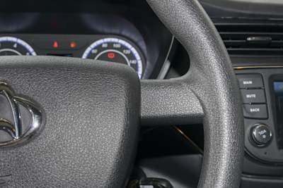 2021款 1.5L欧诺S智享版双蒸空调客车JL473QG-内饰-图片-有驾