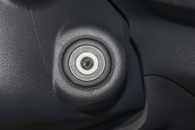 2021款 1.5L欧诺S智享版双蒸空调客车JL473QG-内饰-图片-有驾