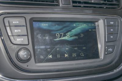 2021款 1.5L欧诺S智享版双蒸空调客车JL473QG-内饰-图片-有驾