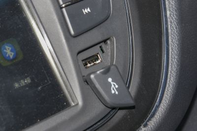 2021款 1.5L欧诺S智享版双蒸空调客车JL473QG-内饰-图片-有驾