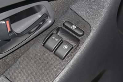 2021款 1.5L欧诺S智享版双蒸空调客车JL473QG-内饰-图片-有驾