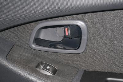 2021款 1.5L欧诺S智享版双蒸空调客车JL473QG-内饰-图片-有驾