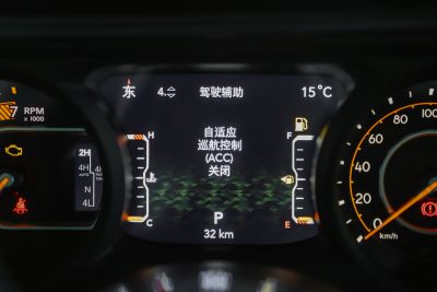 2024款 2.0T 撒哈拉四门版-内饰-图片-有驾