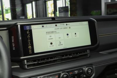 2024款 2.0T 撒哈拉四门版-内饰-图片-有驾